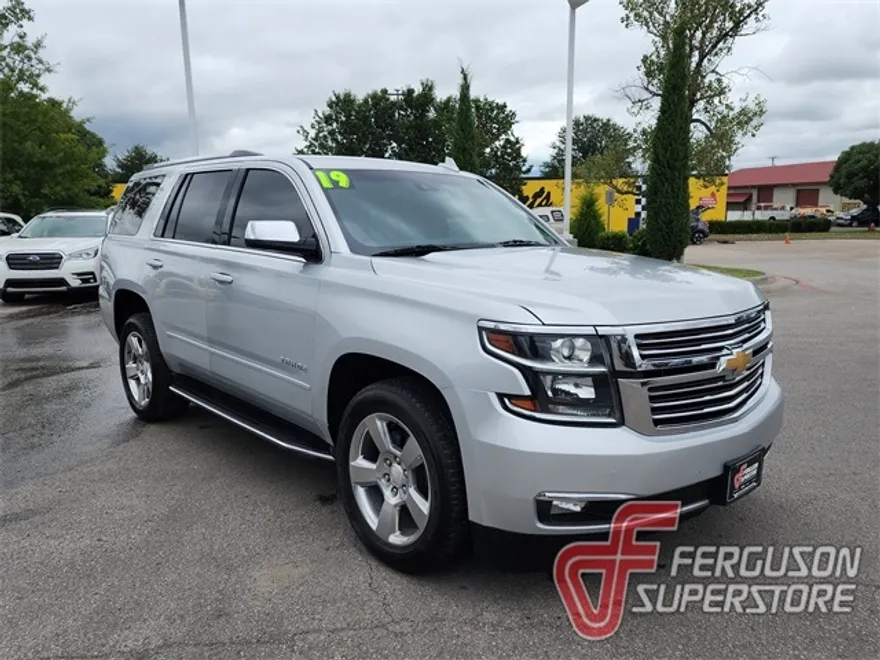 2019 Chevrolet Tahoe Premier photo 1