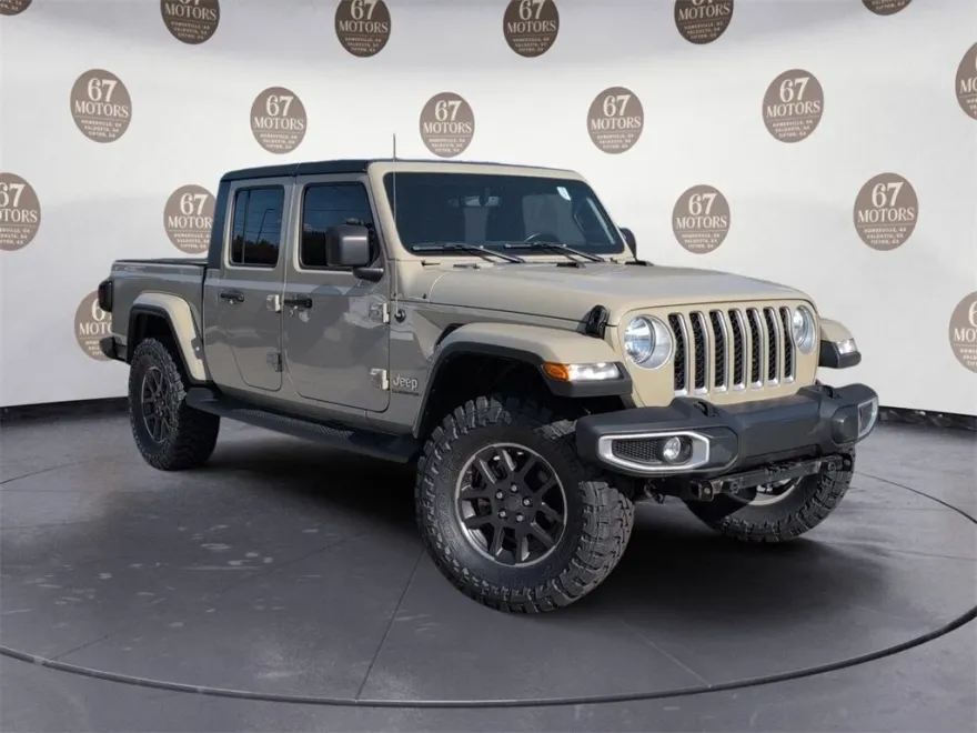 2022 Jeep Gladiator Overland photo 1