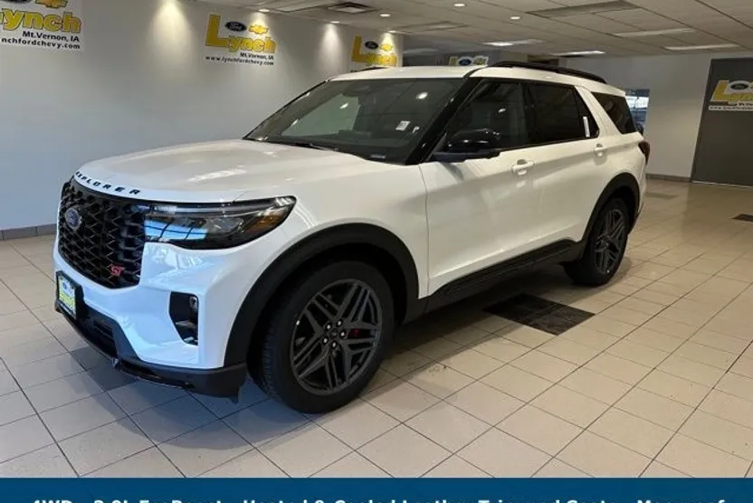 2025 Ford Explorer ST photo 1
