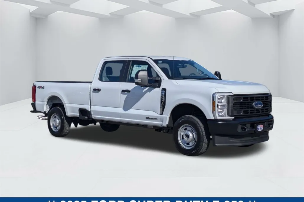 2025 Ford F-250 XL photo 1