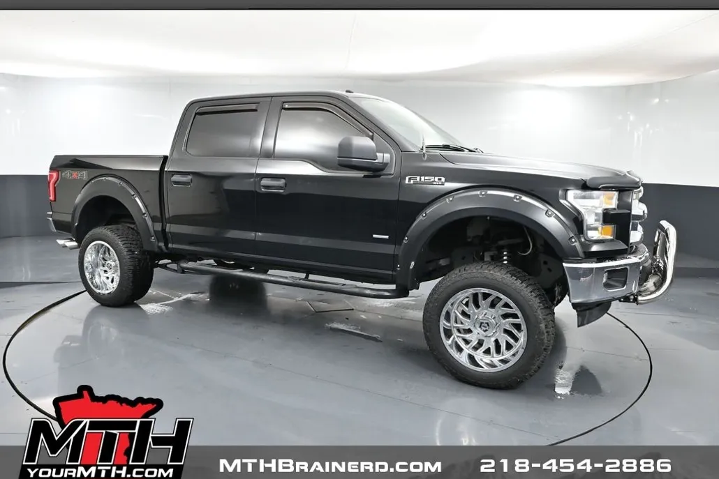 2017 Ford F-150 XLT photo 1