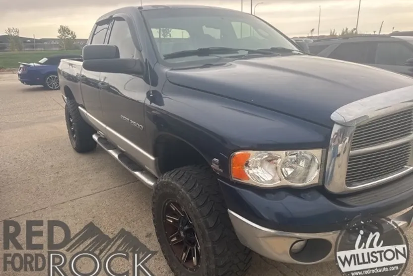 2005 Dodge Ram SLT photo 1