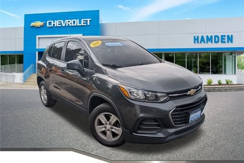 2020 Chevrolet Trax LS photo 1