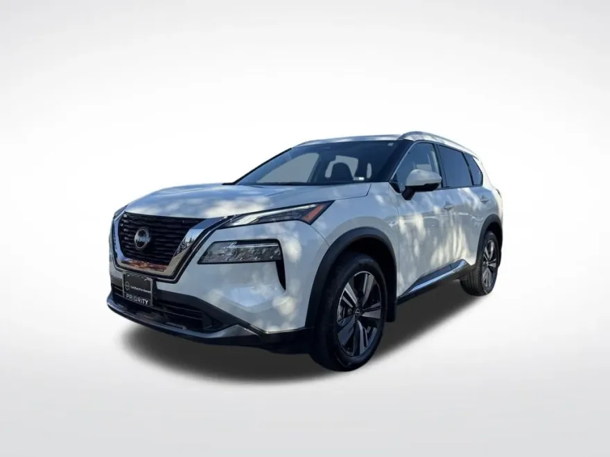 2023 Nissan Rogue SL photo 1