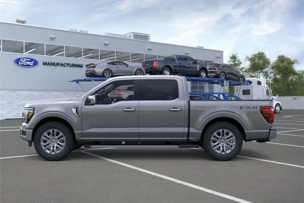 2025 Ford F-150 Lariat photo 1