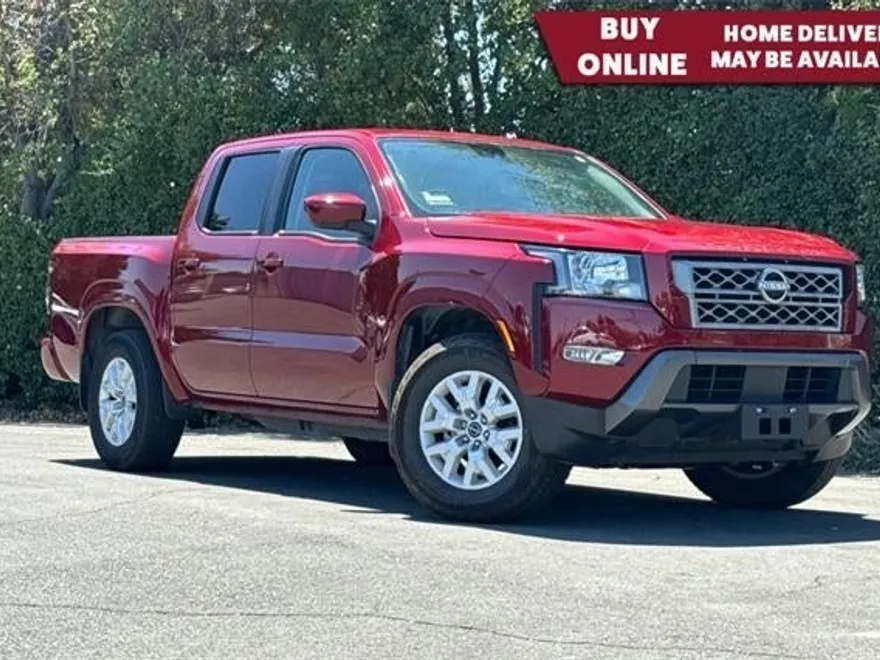 2022 Nissan Frontier Crew Cab SV photo 1