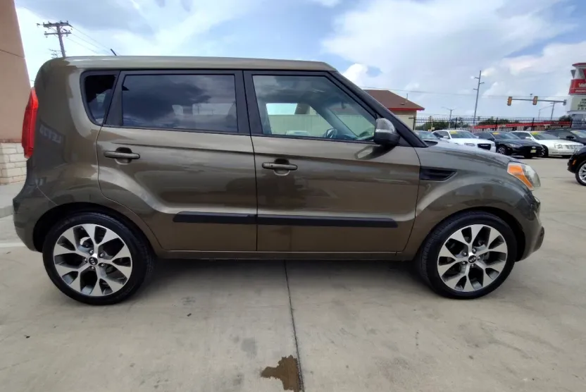 2012 Kia Soul photo 1