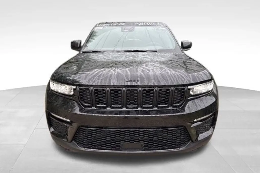 2025 Jeep Grand Cherokee Limited photo 1
