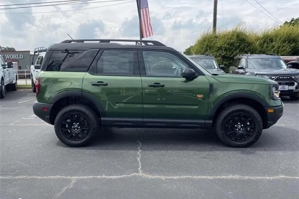 2025 Ford Bronco Sport Badlands photo 1