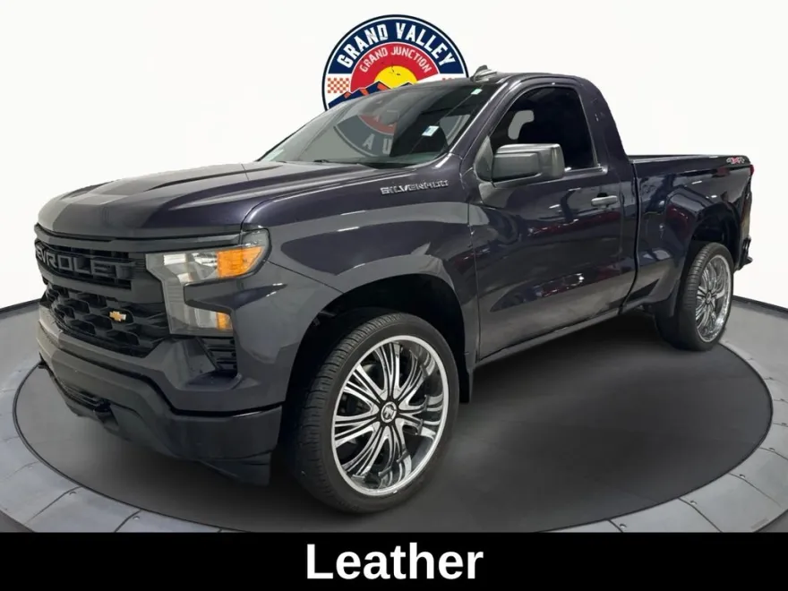 2024 Chevrolet Silverado 1500 photo 1