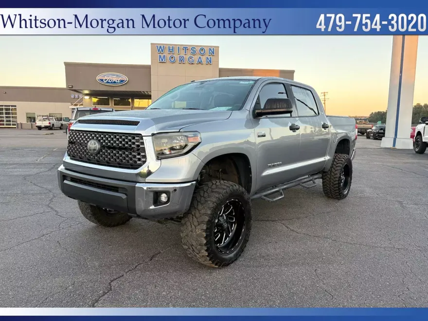 2019 Toyota Tundra SR5 CrewMax photo 1