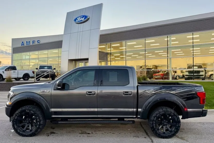 2018 Ford F-150 XLT photo 1