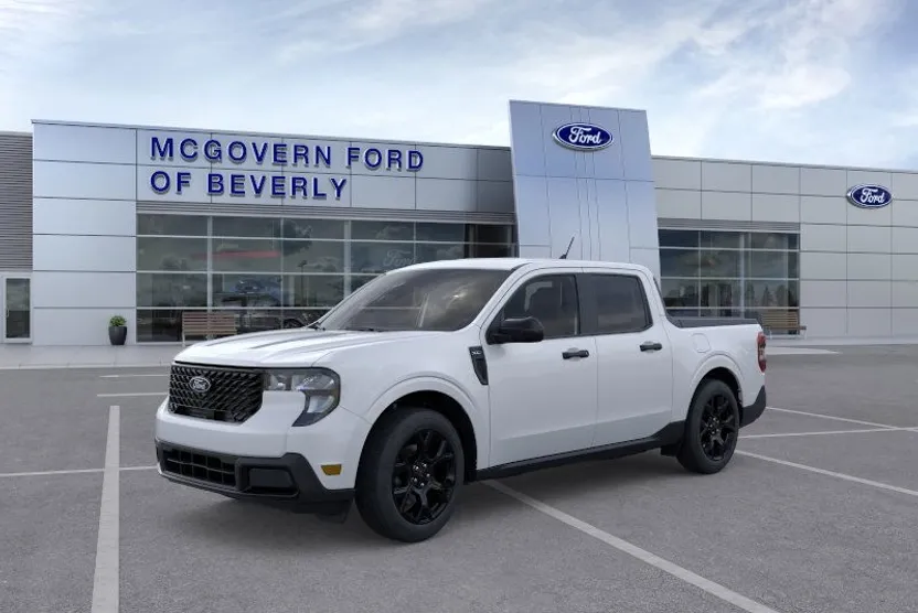 2025 Ford Maverick XLT photo 1