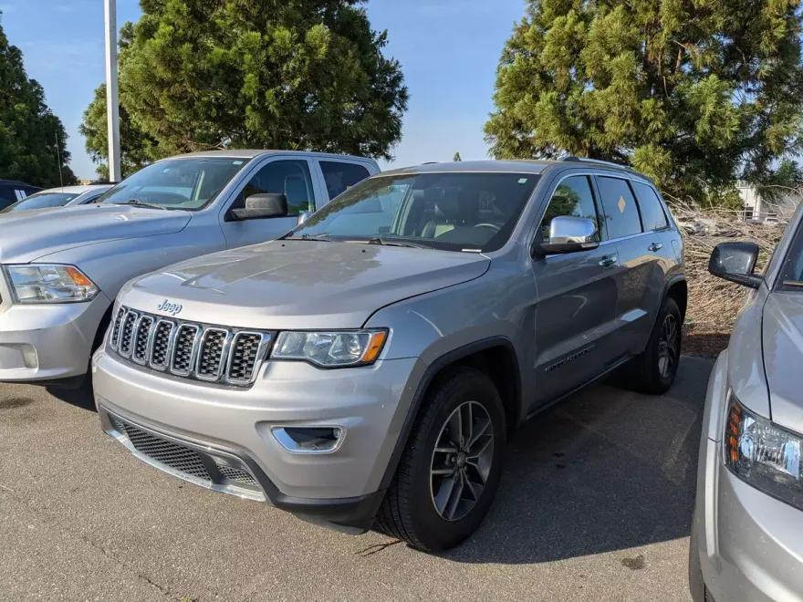 2018 Jeep Grand Cherokee Limited photo 1