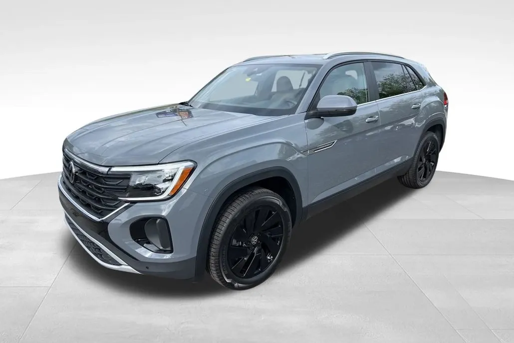 2026 Volkswagen Atlas Cross Sport SE Technology photo 1