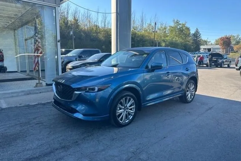 2023 Mazda CX-5 2.5 Turbo Signature photo 1