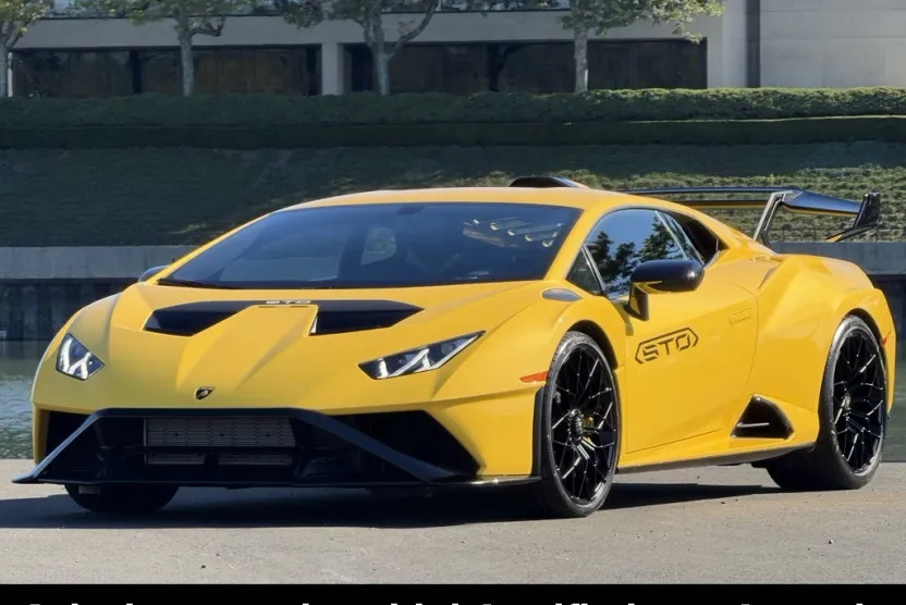 2023 Lamborghini Huracan STO photo 1