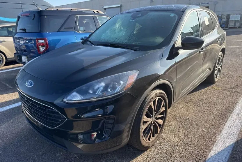 2022 Ford Escape SE photo 1