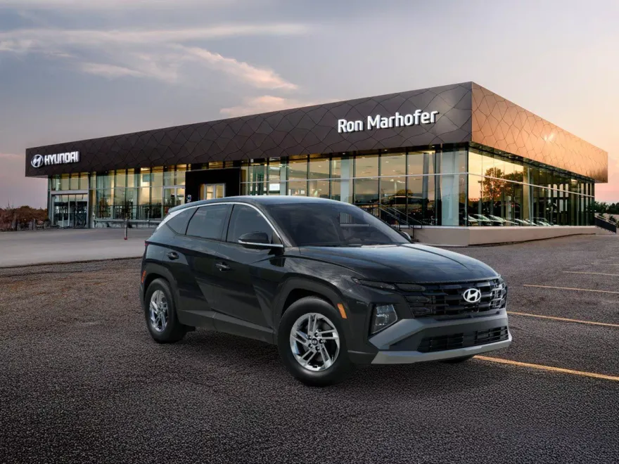2026 Hyundai Tucson SE photo 1