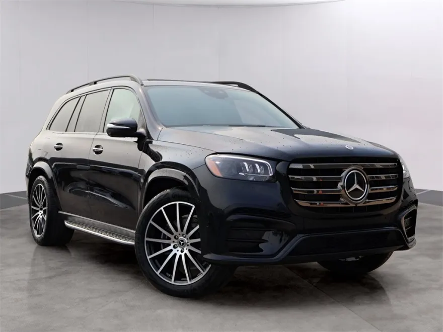 2025 Mercedes Benz GLS 580 4MATIC photo 1