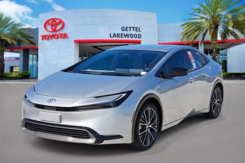 2026 Toyota Prius XLE photo 1
