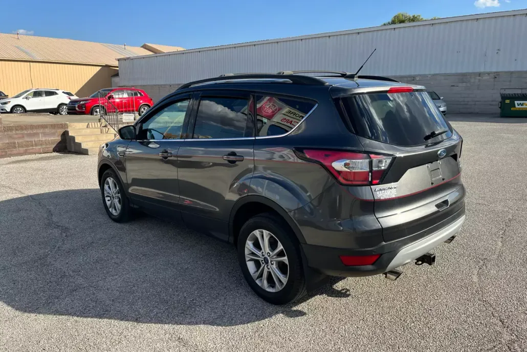 2017 Ford Escape SE photo 1