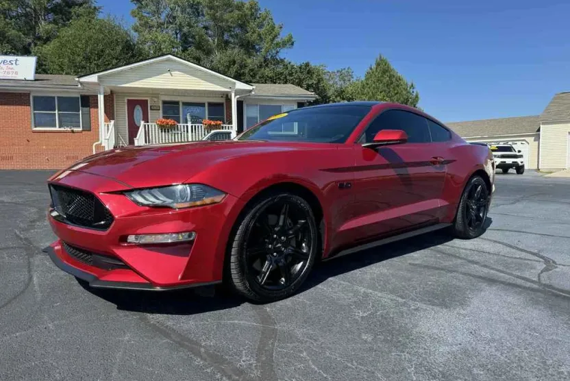 2020 Ford Mustang GT photo 1