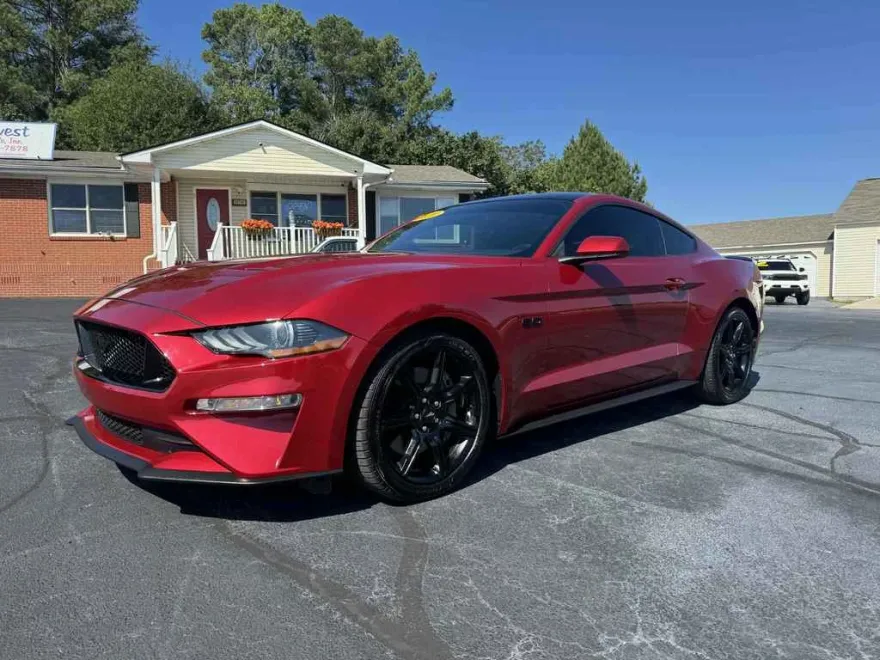 2020 Ford Mustang GT photo 1