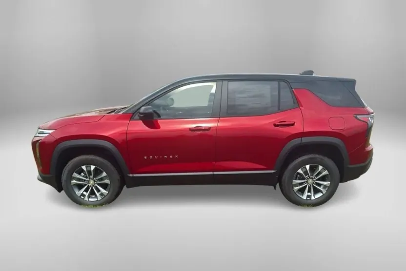 2026 Chevrolet Equinox LT photo 1