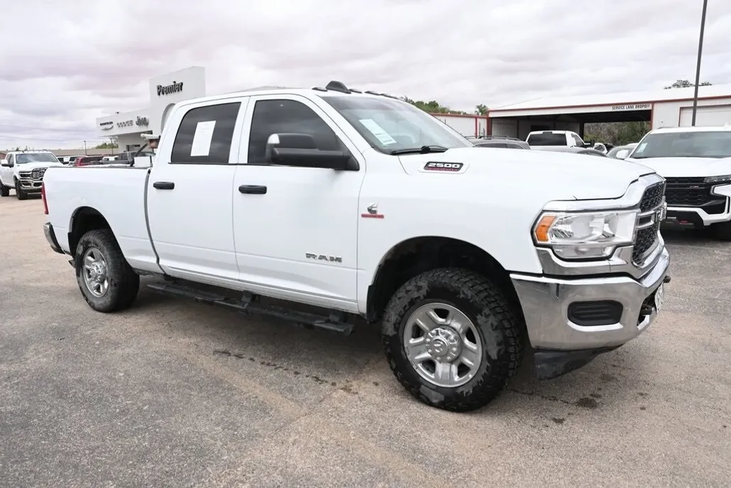 2022 Ram 2500 Tradesman photo 1