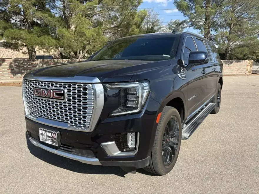 2023 Gmc Yukon XL Denali photo 1