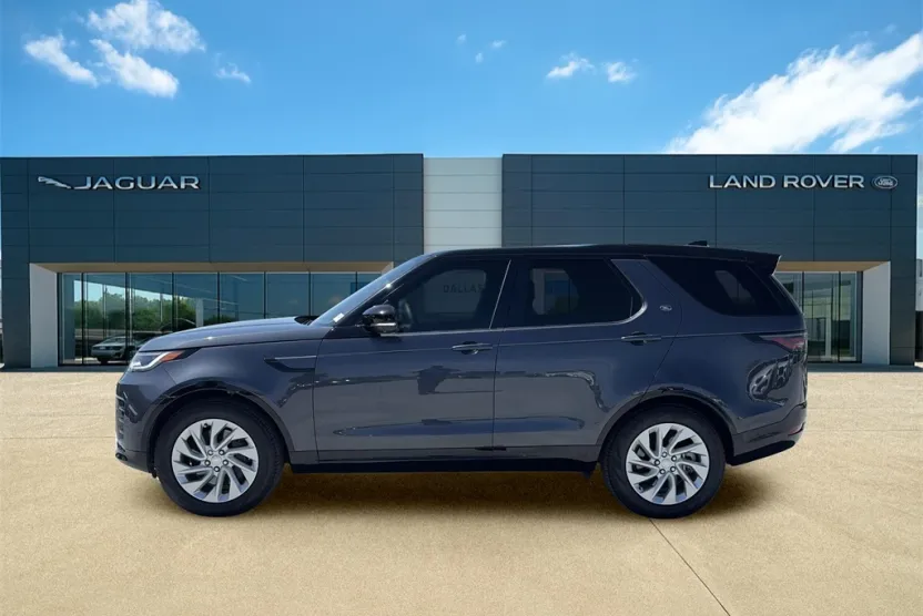 2024 Land Rover Discovery SE photo 1