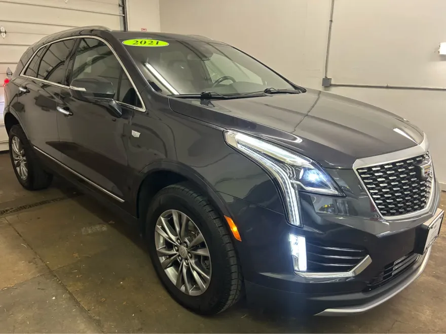 2021 Cadillac XT5 Premium Luxury photo 1