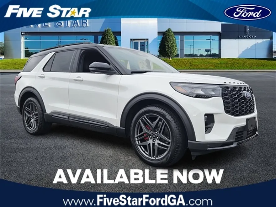 2025 Ford Explorer ST photo 1
