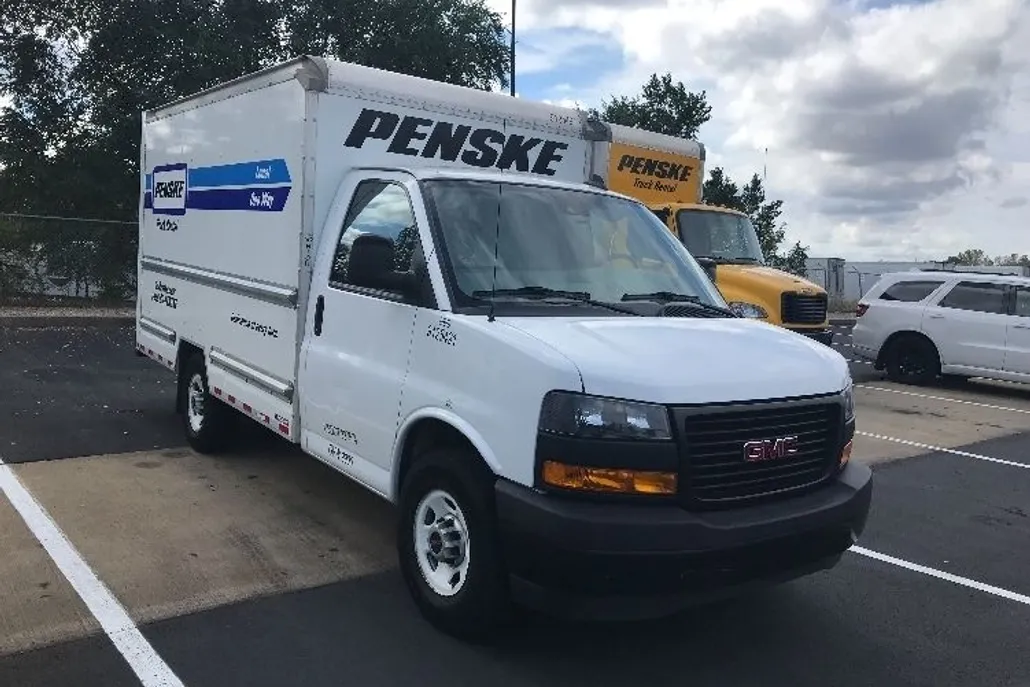 2021 Gmc Savana 3500 Cutaway photo 1