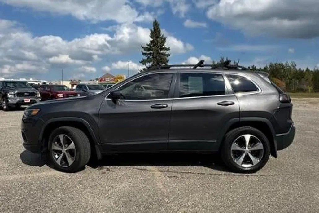 2021 Jeep Cherokee Limited photo 1