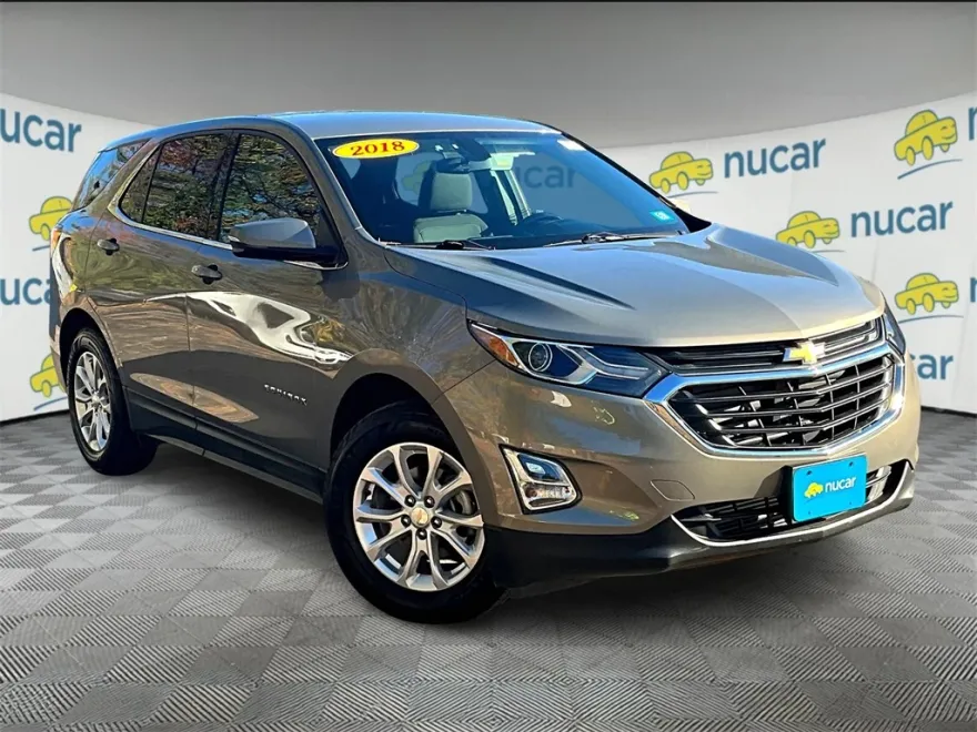 2018 Chevrolet Equinox LT photo 1
