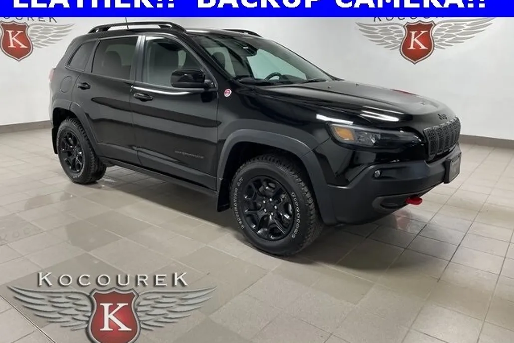 2022 Jeep Cherokee Trailhawk photo 1