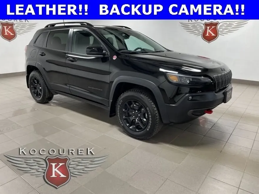 2022 Jeep Cherokee Trailhawk photo 1