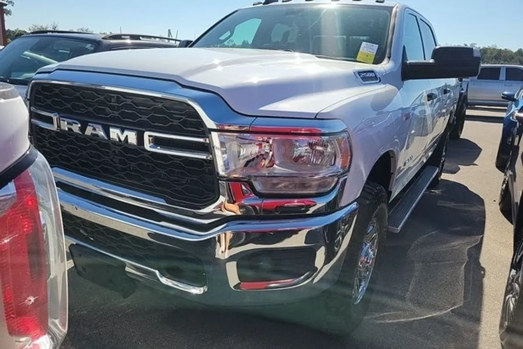 2020 Ram 2500 Tradesman photo 1