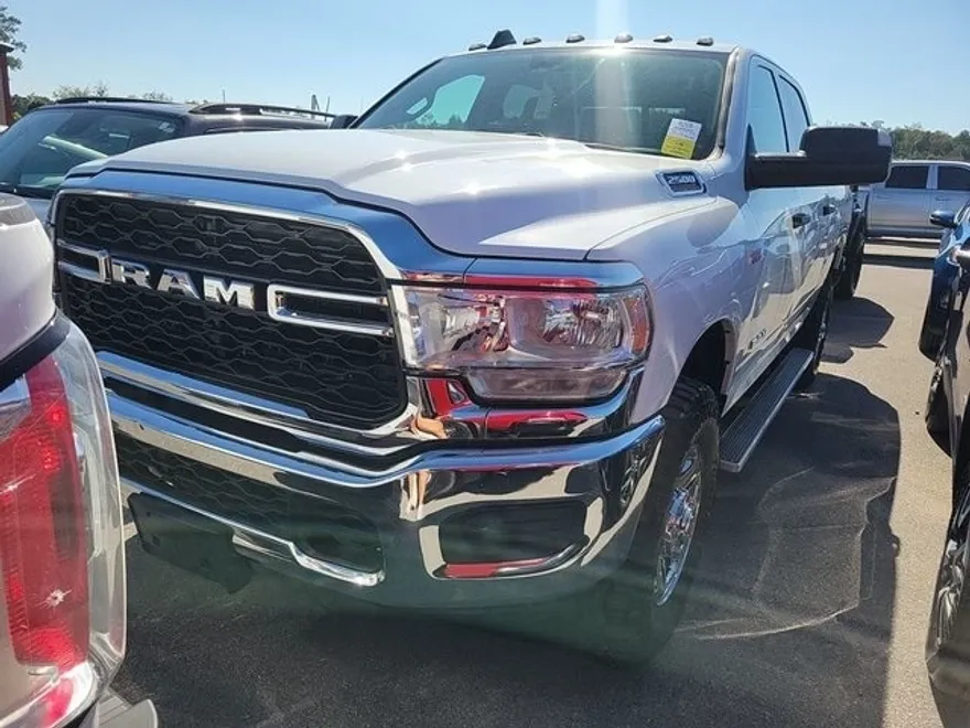 2020 Ram 2500 Tradesman photo 1