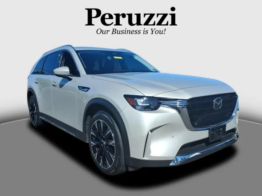 2024 Mazda CX-90 Premium photo 1