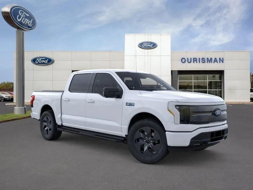 2025 Ford F-150 Lightning photo 1