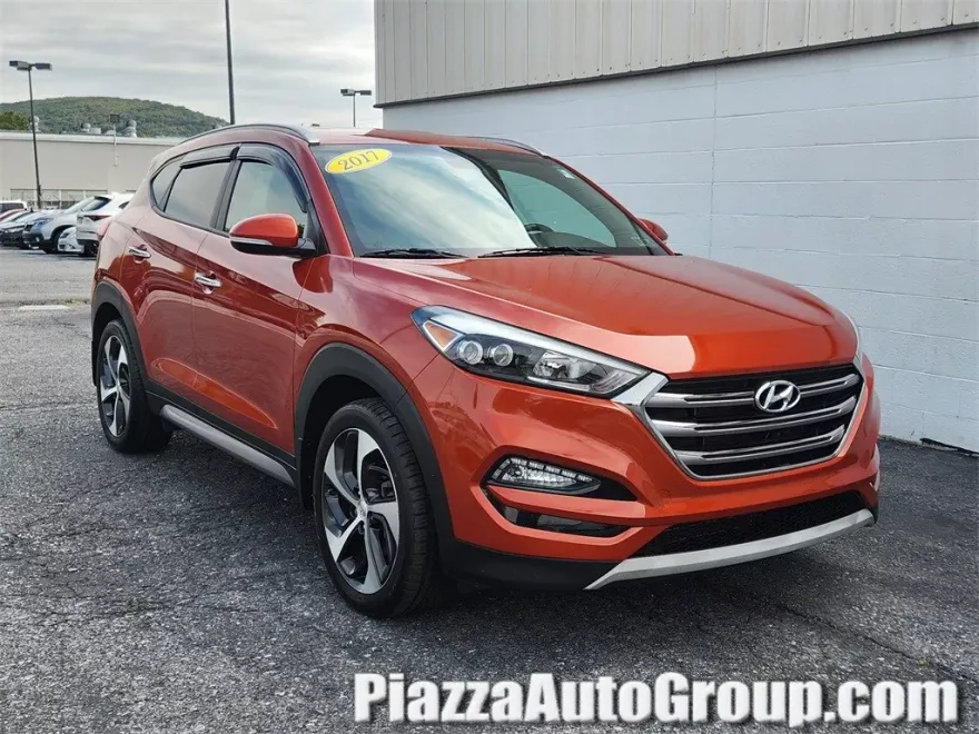 2017 Hyundai Tucson Limited photo 1