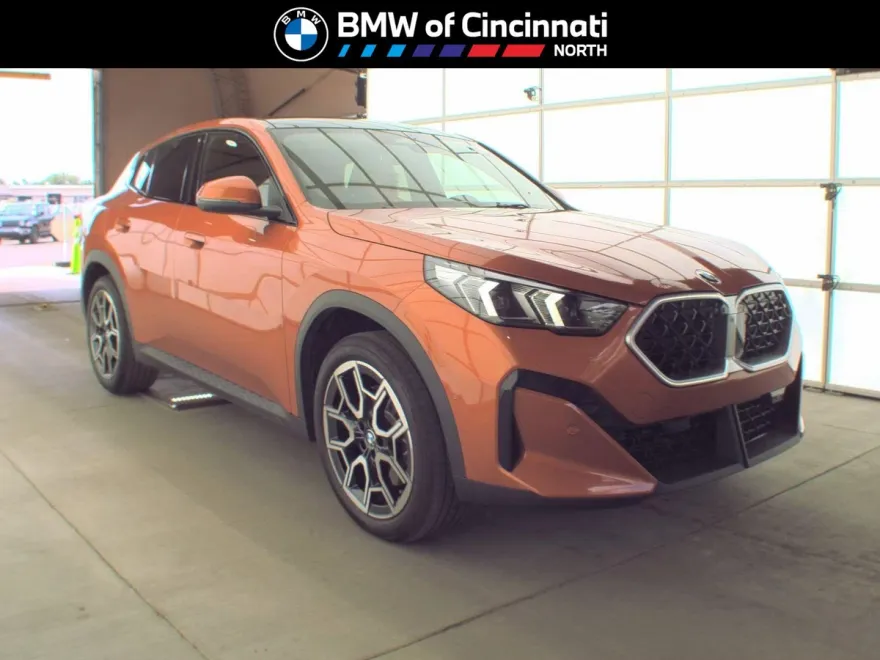2025 Bmw X2 xDrive28i photo 1