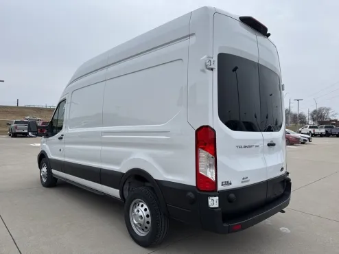 2024 Ford Transit photo 4