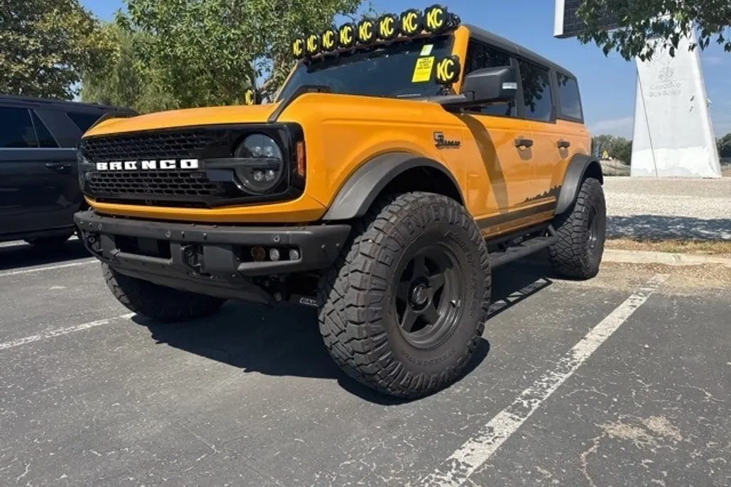 2022 Ford Bronco Wildtrak photo 1