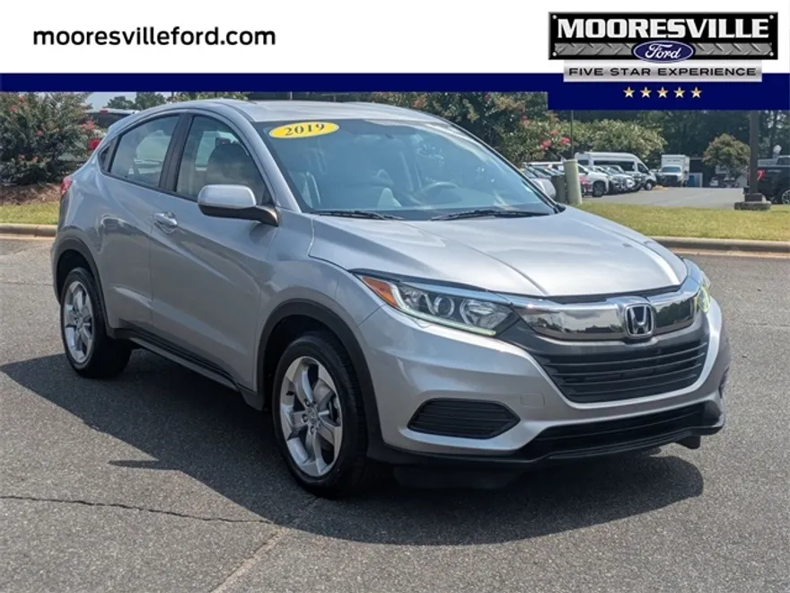 2019 Honda HR-V LX photo 1