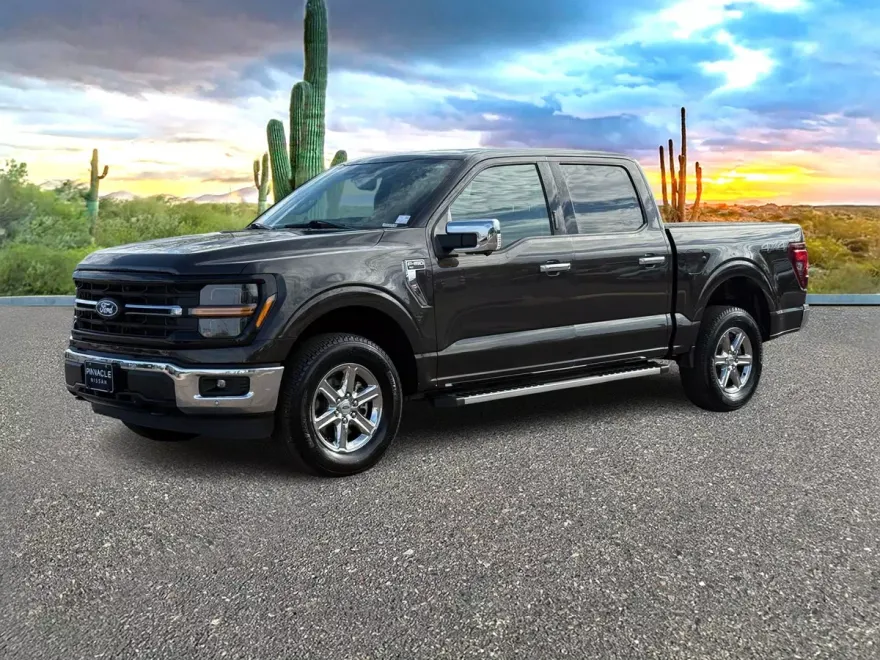 2024 Ford F-150 XLT photo 1