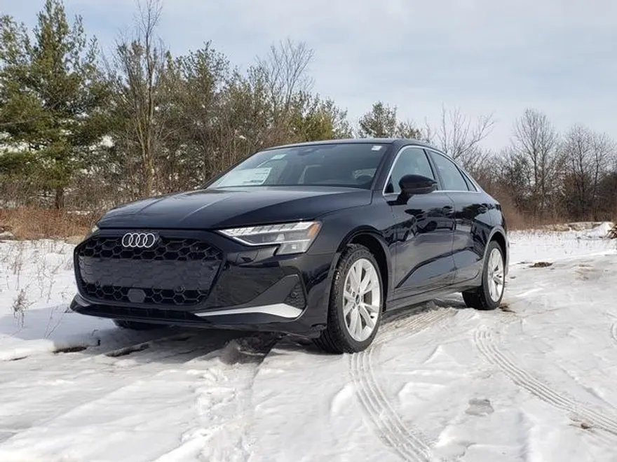 2025 Audi A3 2.0T Premium photo 1